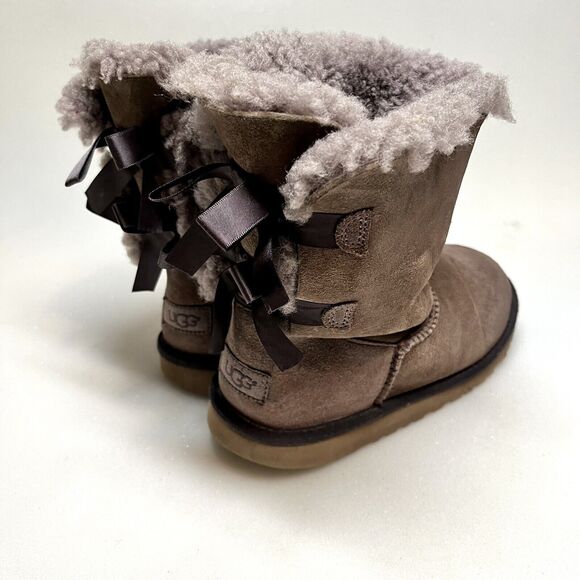 UGG Bailey Bow II Brown Suede Boots Womens 5 Slip On Sheepskin Mid-Calf Boot - Picture 3 of 12